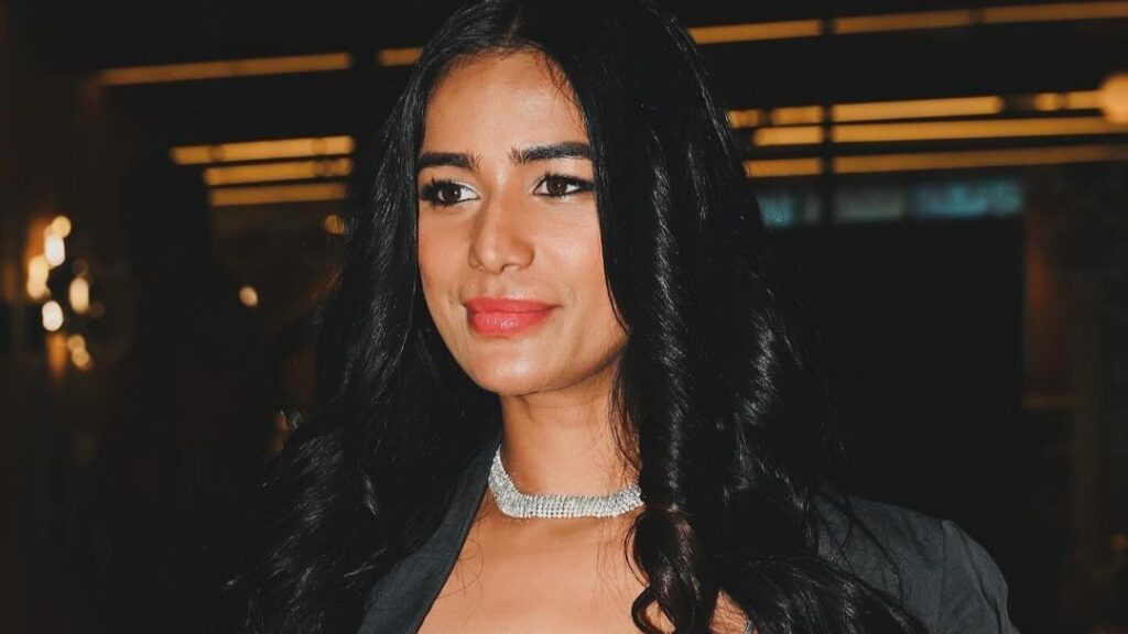 Poonam Pandey is Alive: पूनम पांडे है जिंदा, वीडियो शेयर कर सबको चौंकाया!